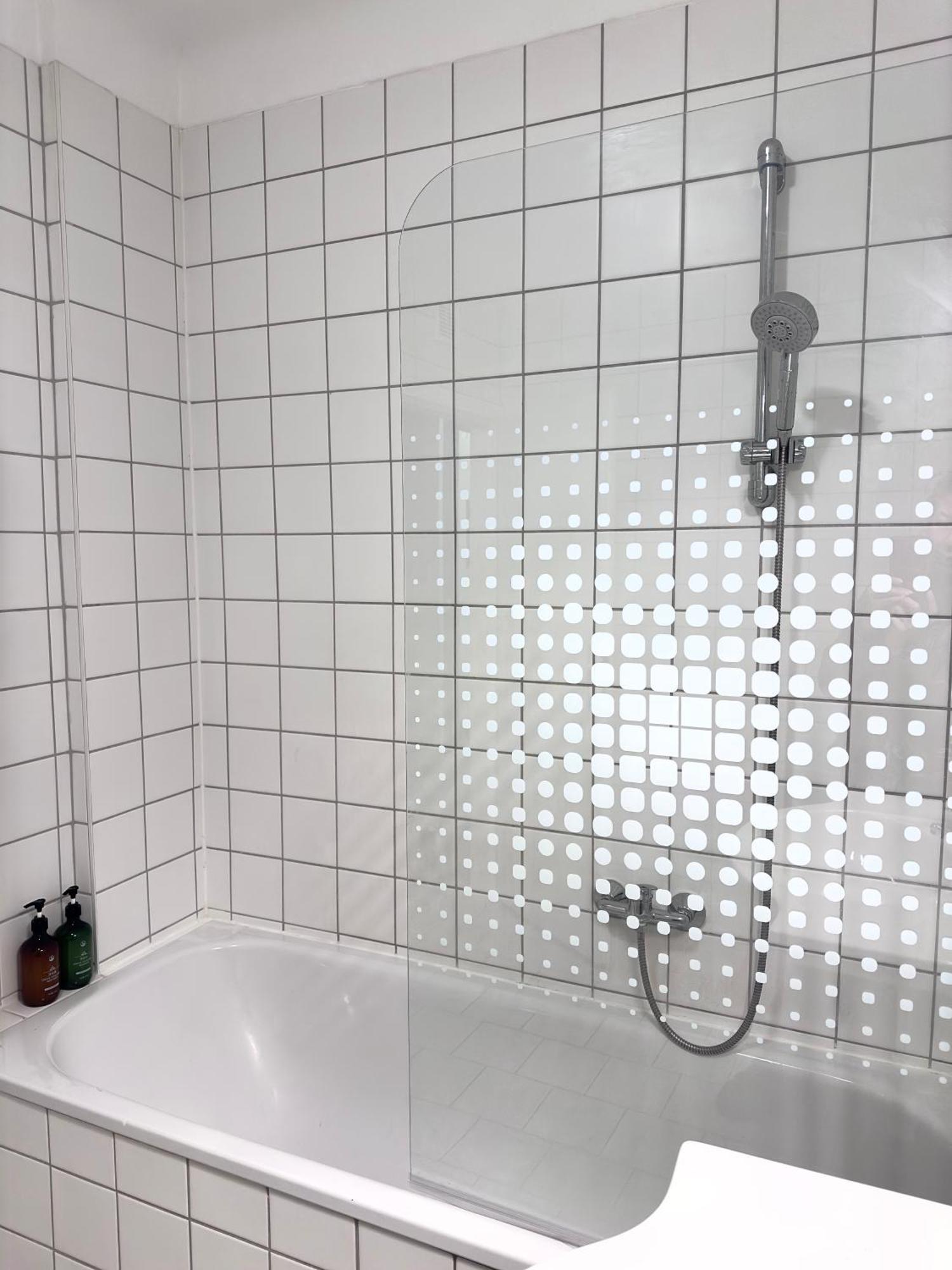 Design 3 Bedroom Near Main Train Station Apartment Vienna
